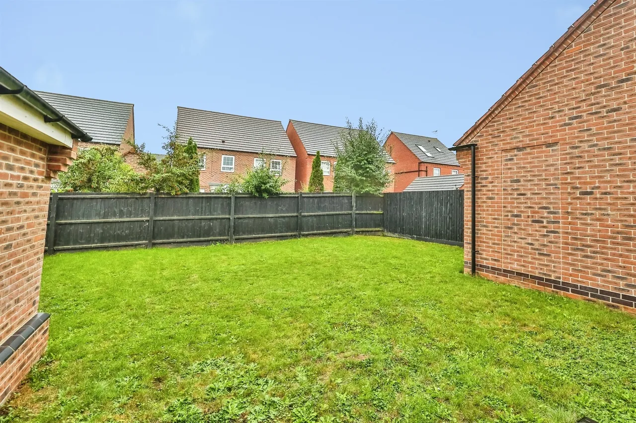 Kenbrook Road, Hucknall, NG15, photo 29