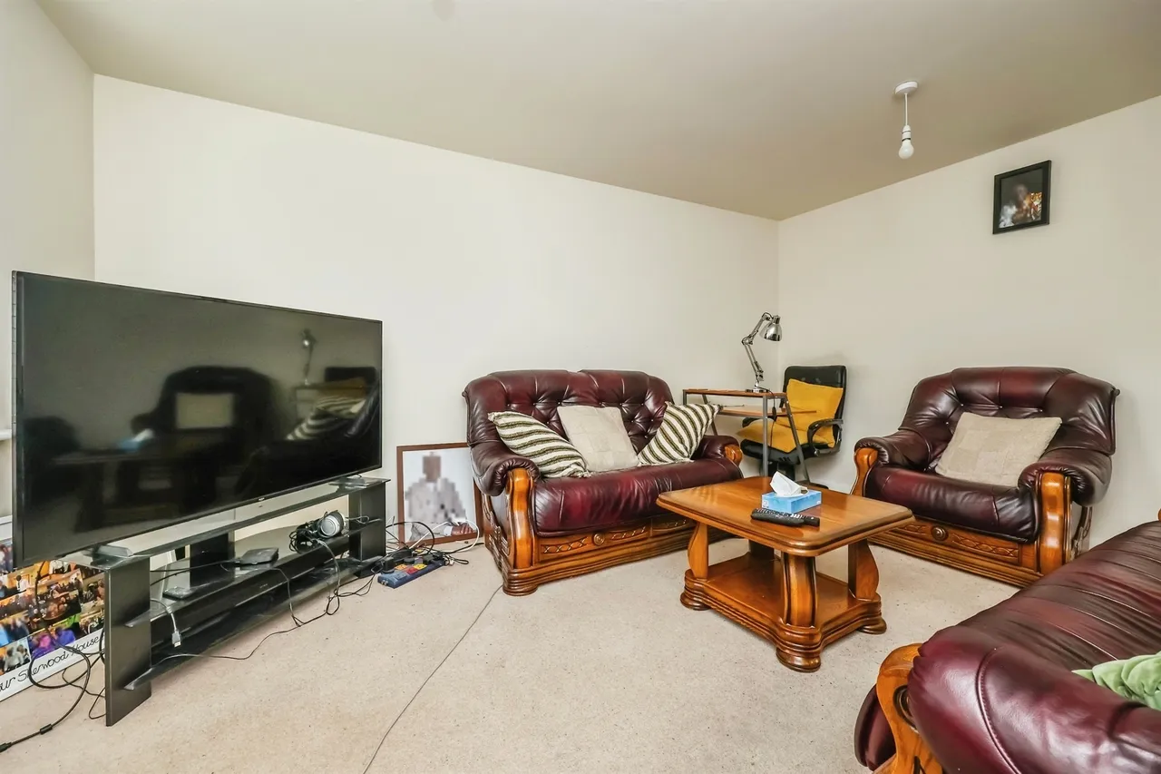 Kenbrook Road, Hucknall, NG15, photo 6