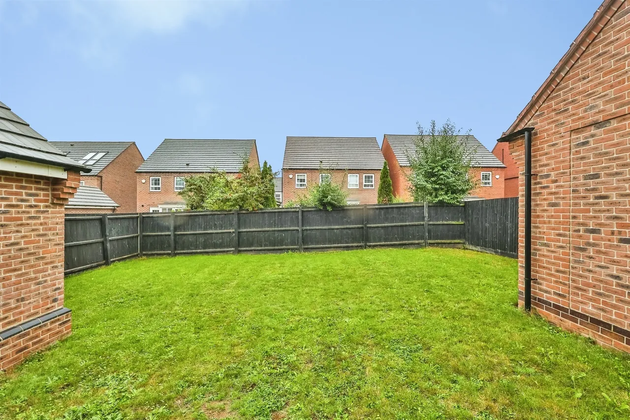 Kenbrook Road, Hucknall, NG15, photo 31