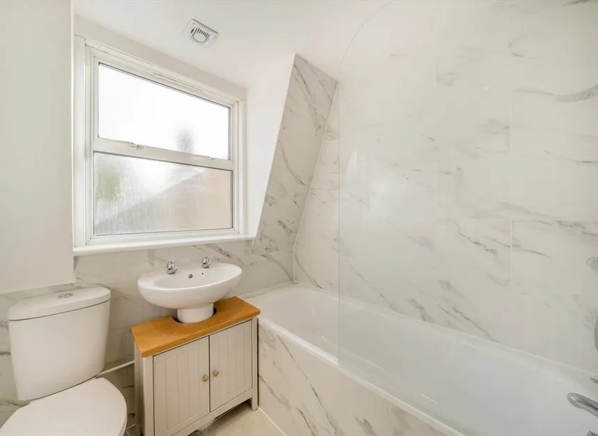 Smallwood Road, Tooting, SW17, photo 6