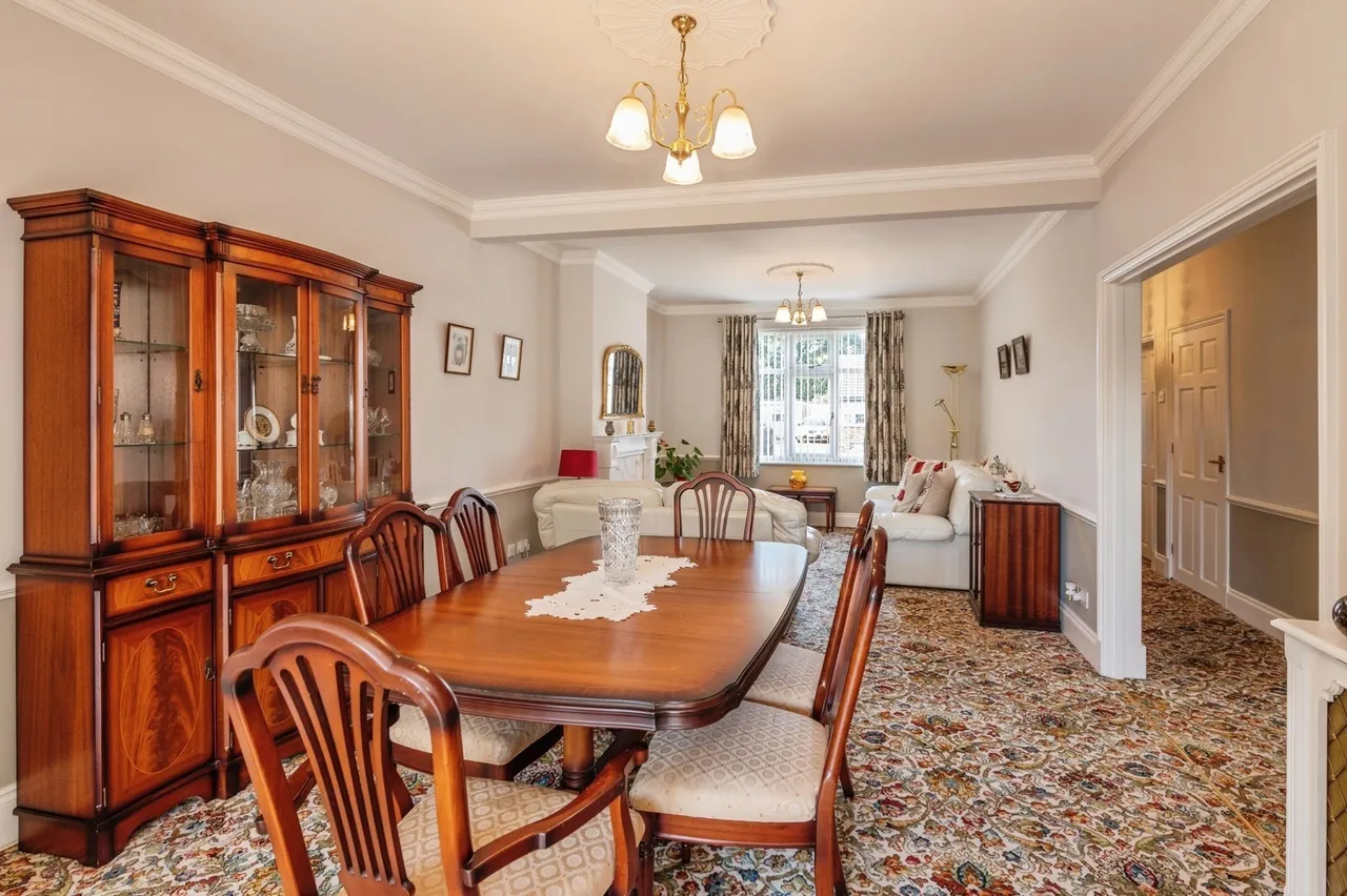 Sylvia Avenue, Hutton, Brentwood, Essex, CM13, photo 19