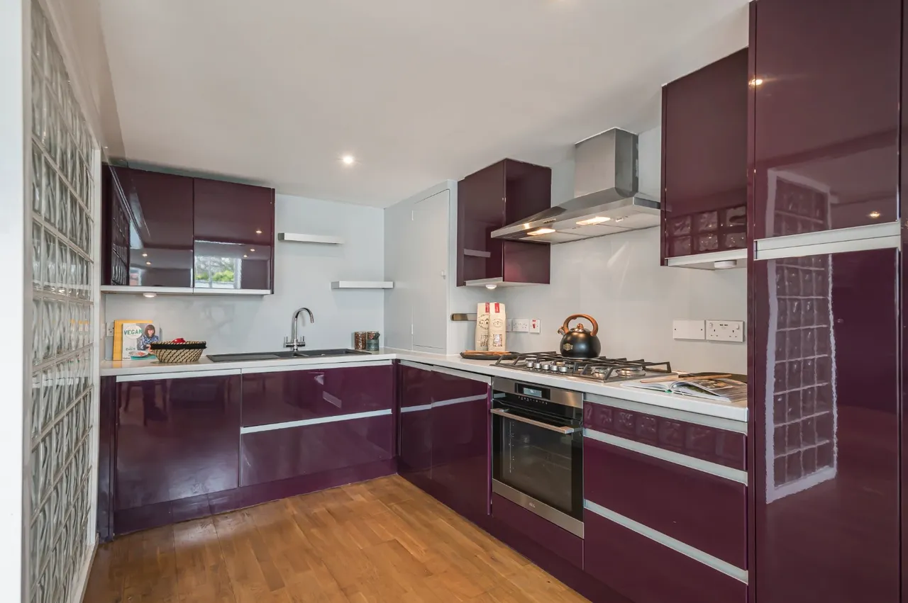 Beta Place, Clapham North, London, SW4, photo 3