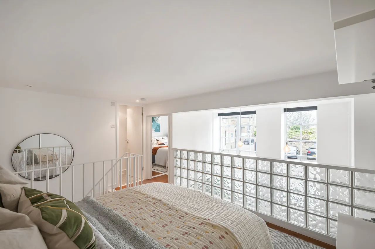 Beta Place, Clapham North, London, SW4, photo 8