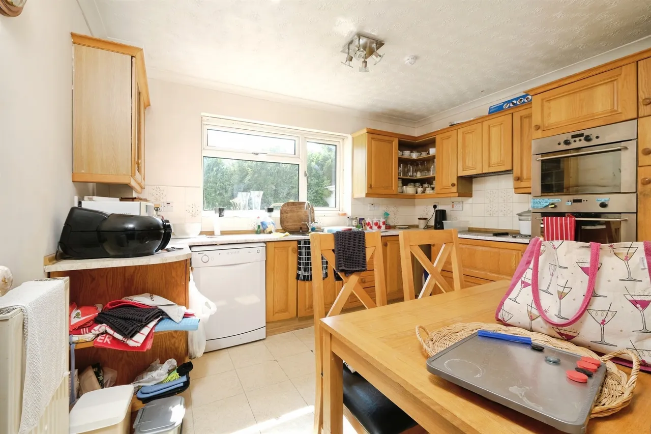 Langley Close, Caldicot, NP26, photo 4