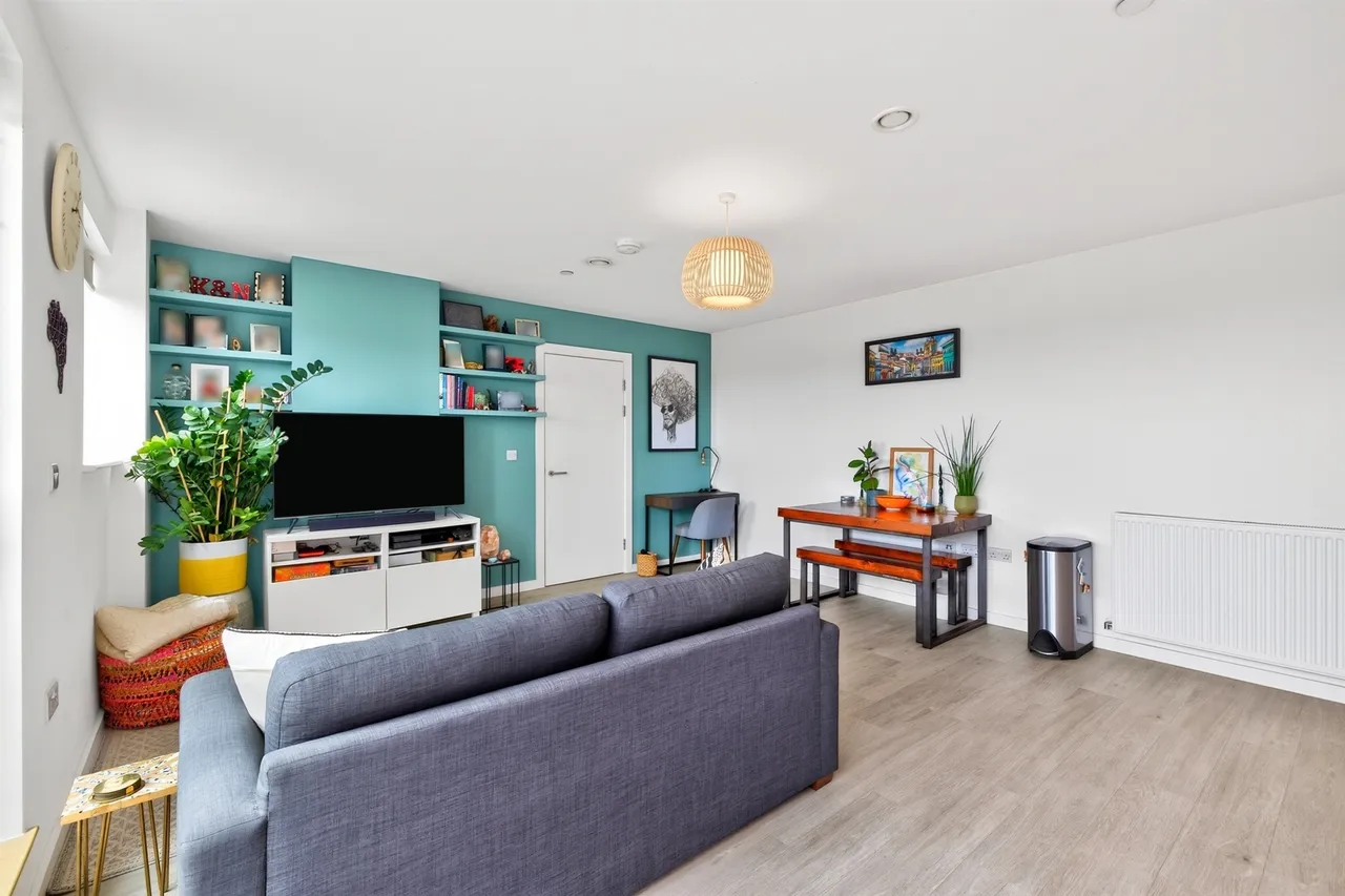 Pomeroy Street, London, photo 8