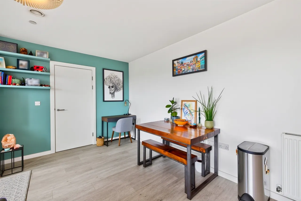 Pomeroy Street, London, photo 9