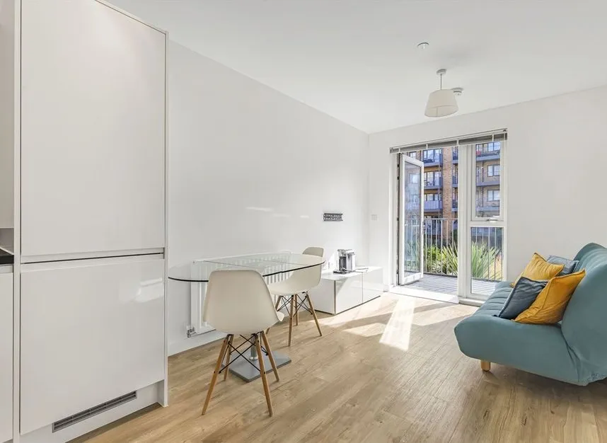 Powdermill Close, New Malden, KT3, photo 2