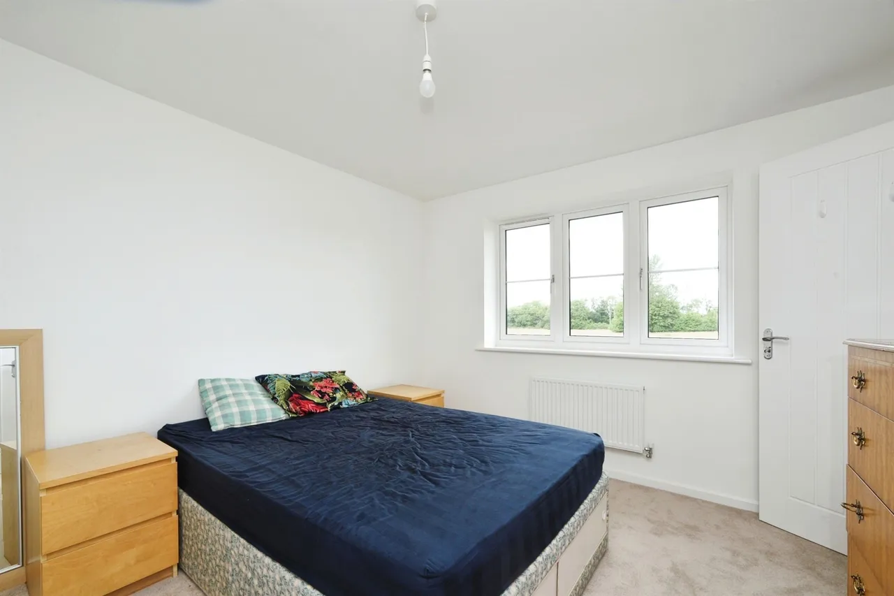 Grayling Avenue, Swindon, SN3, photo 8