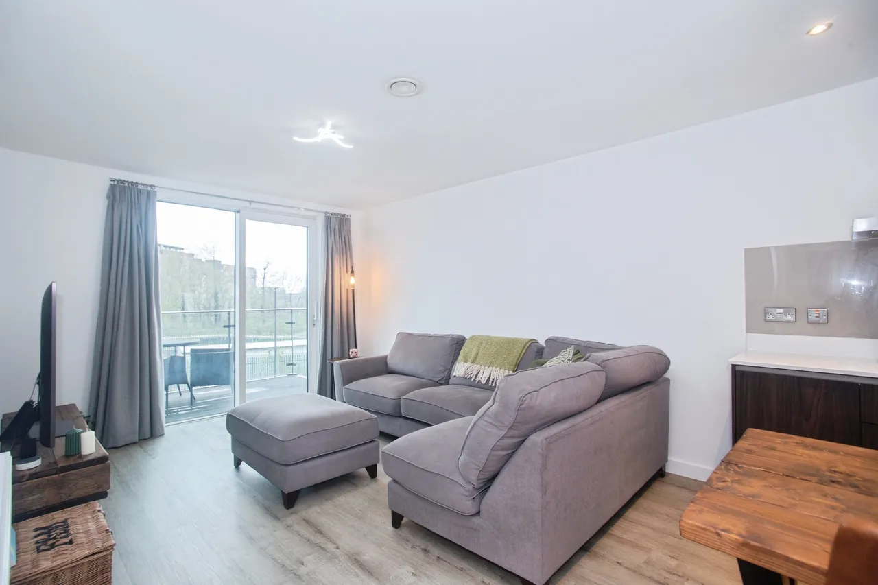 Middlewood Street, Salford, M5, photo 4