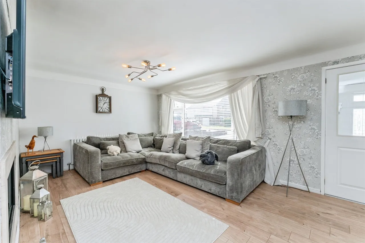 Buckingham Avenue, Vicars Cross, Chester, photo 3