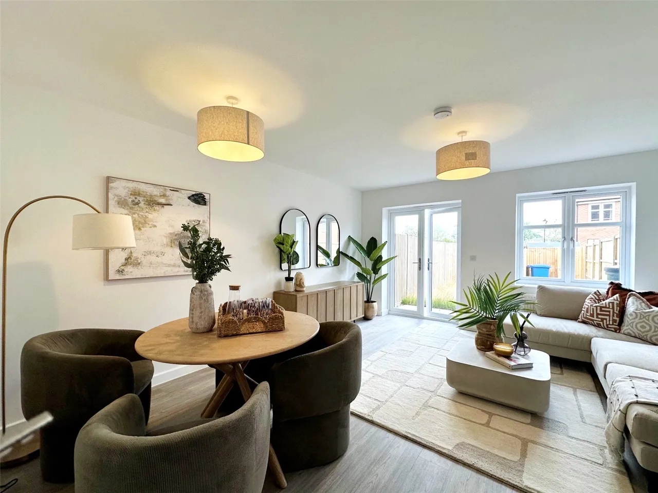 Spinner Avenue, Cranleigh, GU6, photo 2