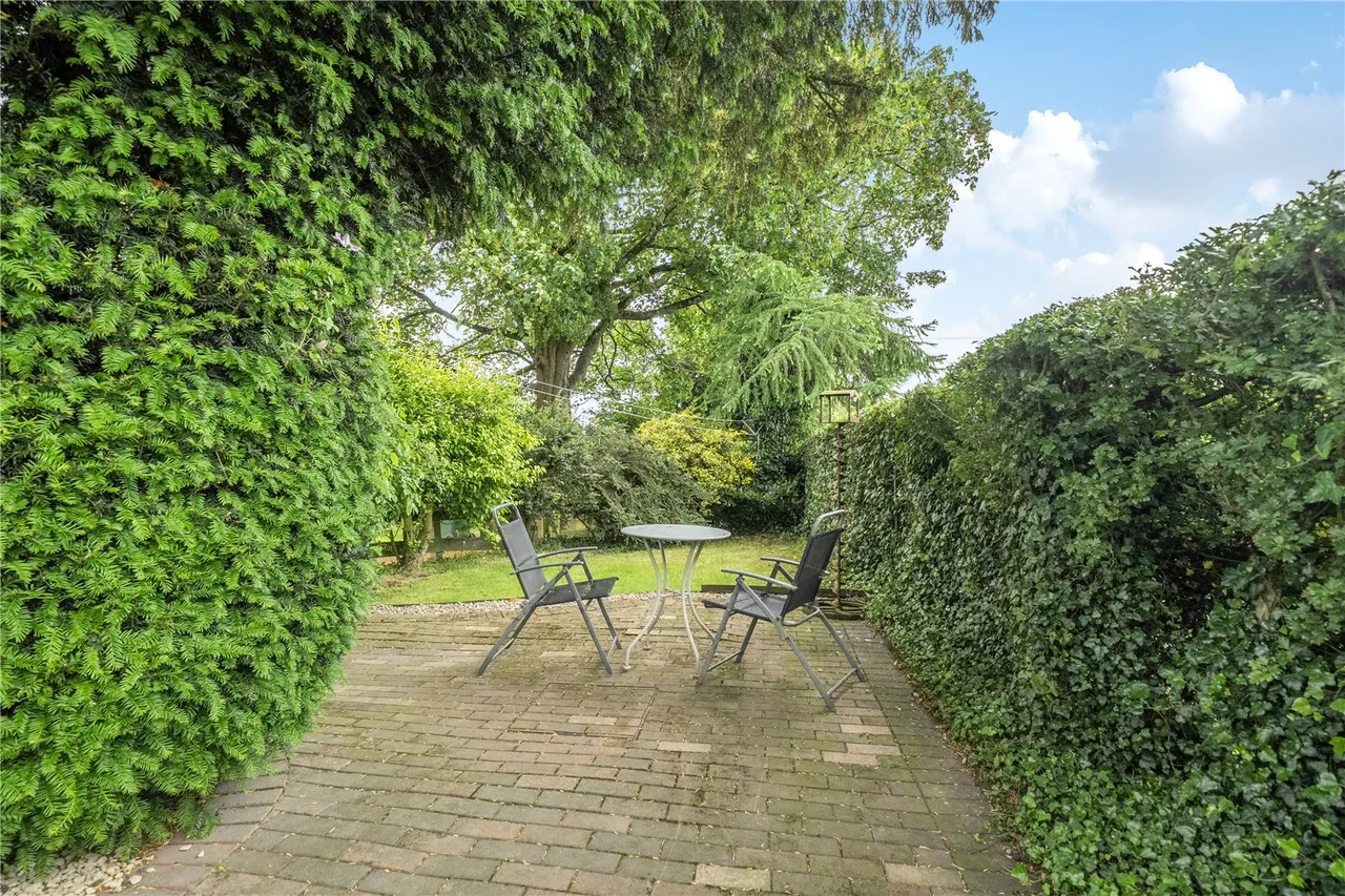 Hopton Bank, Cleobury Mortimer, Kidderminster, Worcestershire, DY14 0HQ, photo 16