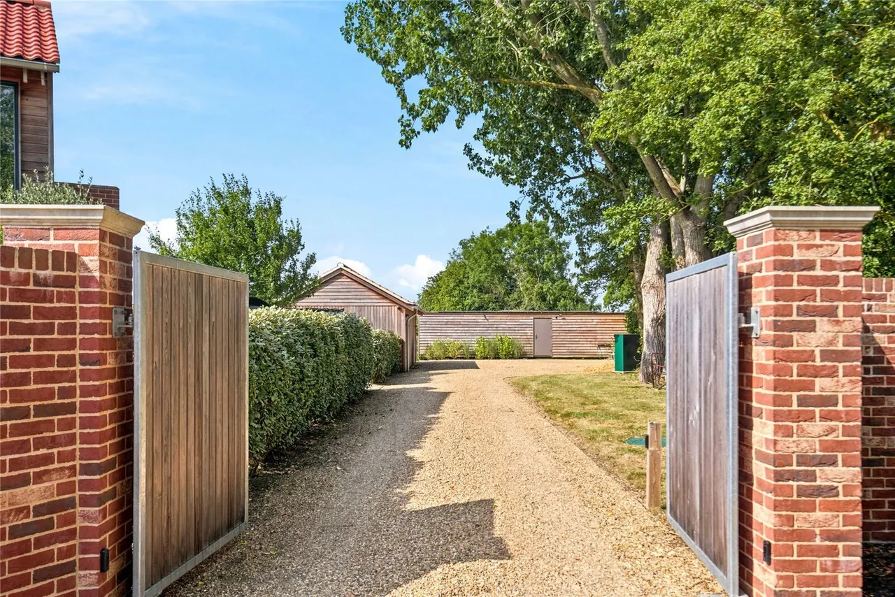 Ashbocking, Ipswich, IP6, photo 35
