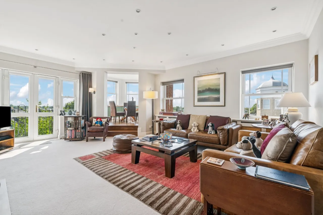 Trinity Church Road, Barnes Waterside, SW13, photo 2