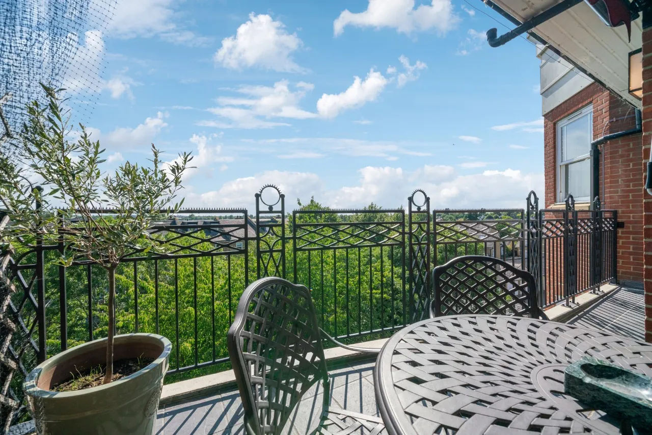 Trinity Church Road, Barnes Waterside, SW13, photo 5