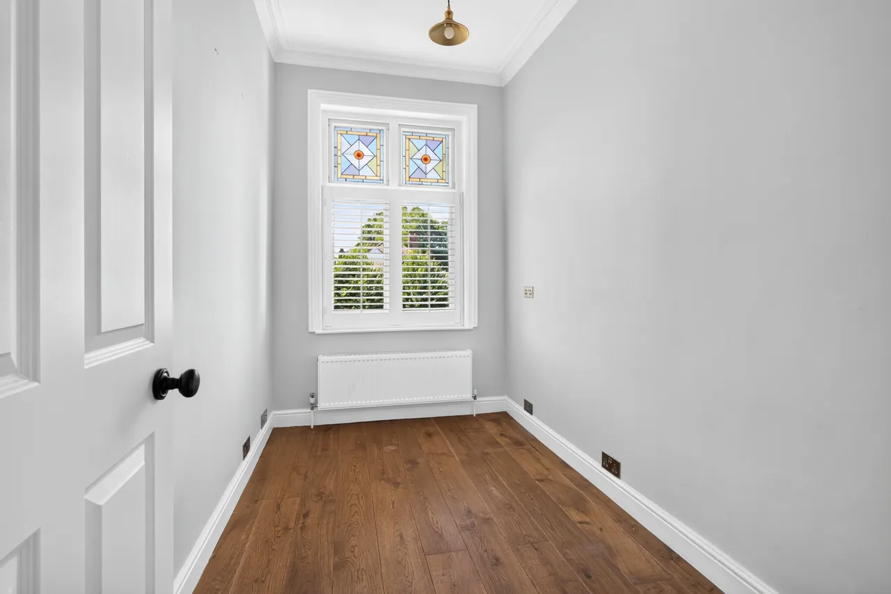 Kings Road, Richmond, TW10 6EE, photo 12
