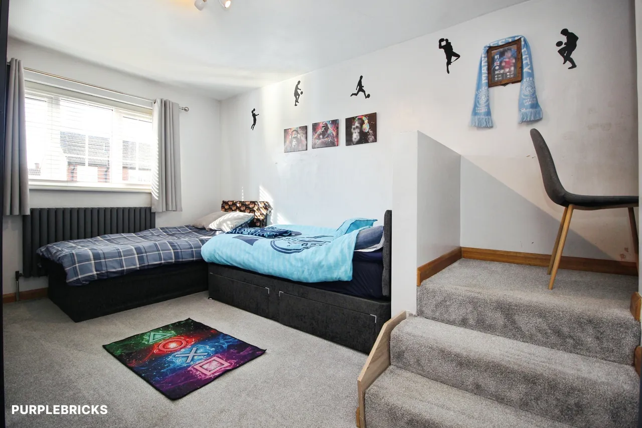 Churchfield Lane, Leeds, LS26, photo 12