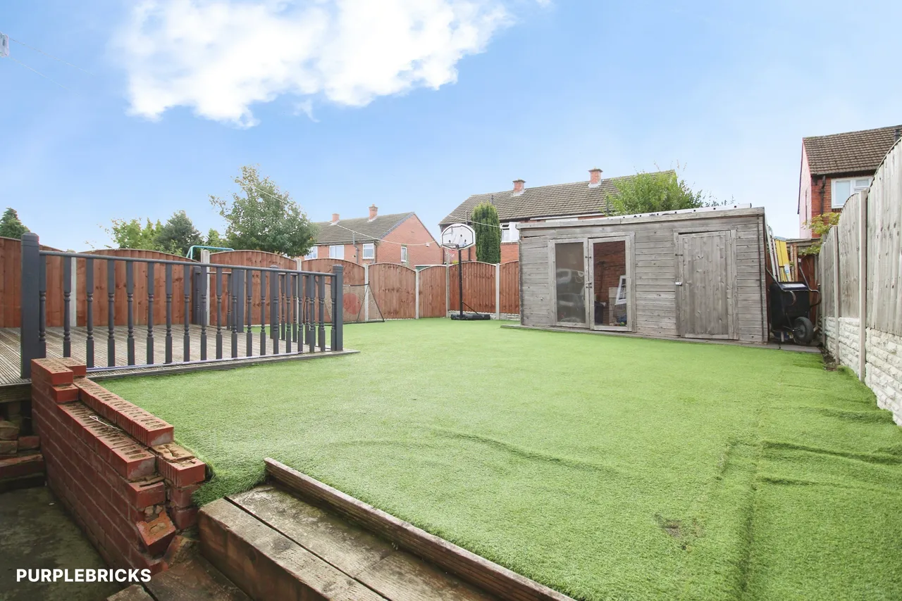 Churchfield Lane, Leeds, LS26, photo 17