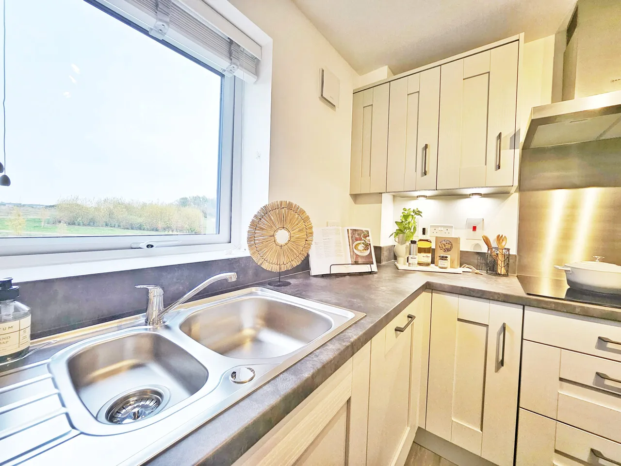 Plot 12, Beebys Way, Peterborough, PE7 8QU, photo 3