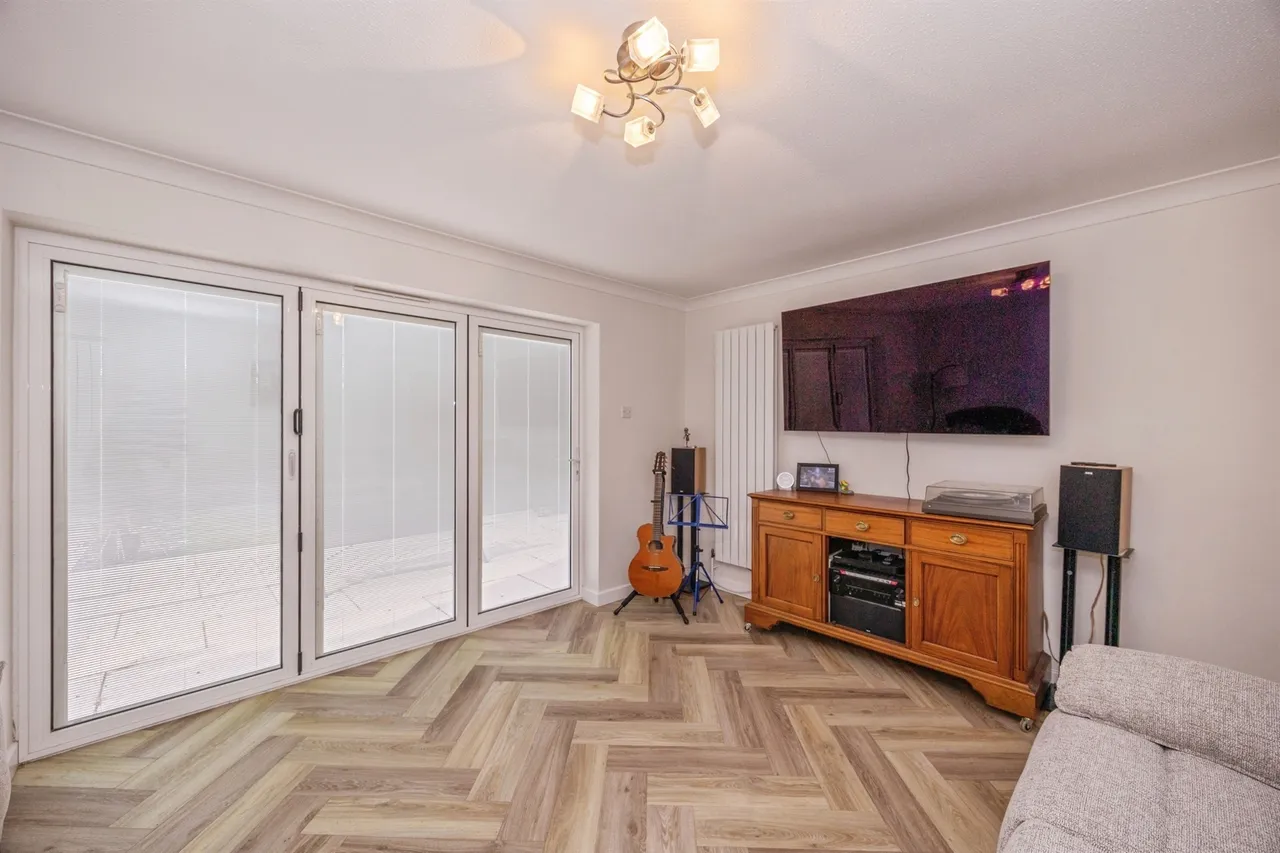 Bramley Close, Waterlooville, PO7, photo 7