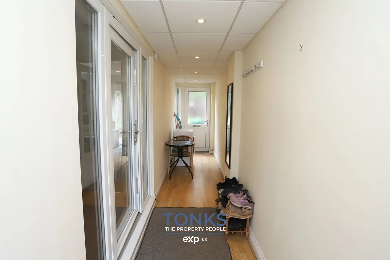 Field View Drive, Rowley Regis, B65, photo 7