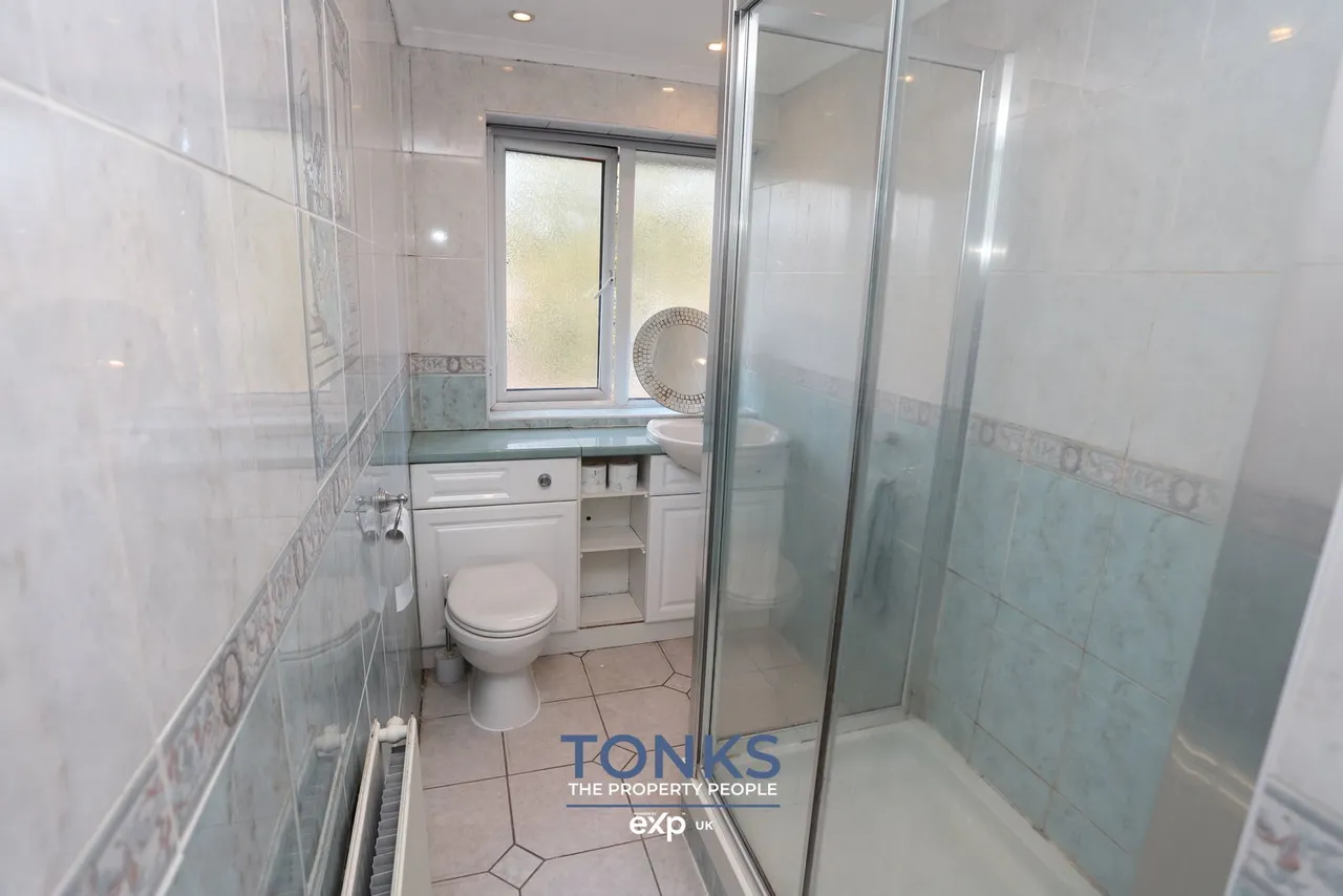 Field View Drive, Rowley Regis, B65, photo 16