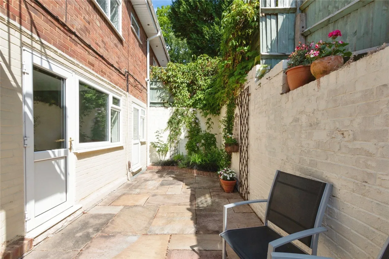 Redcrest Gardens, Camberley, GU15, photo 15