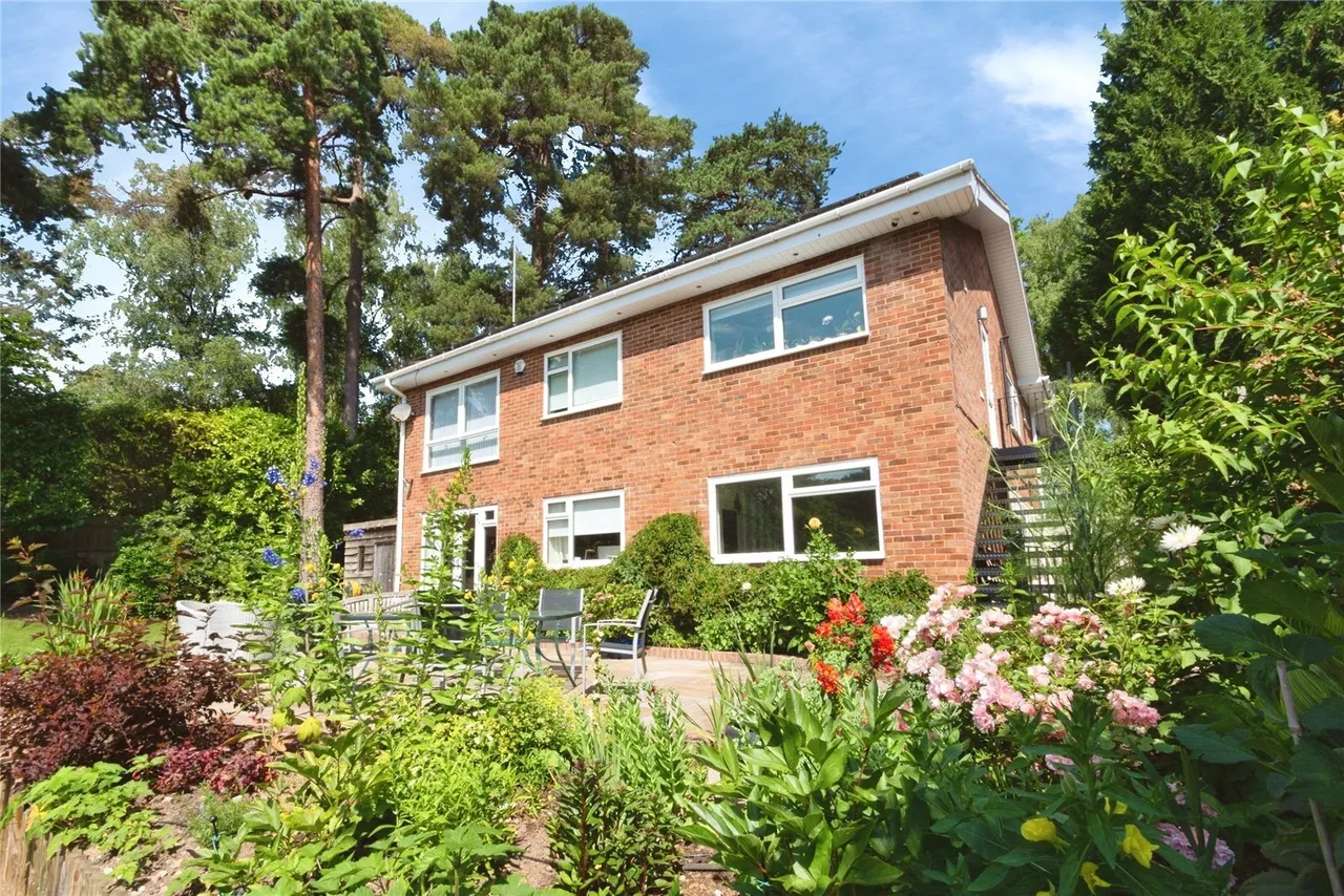 Redcrest Gardens, Camberley, GU15, photo 21