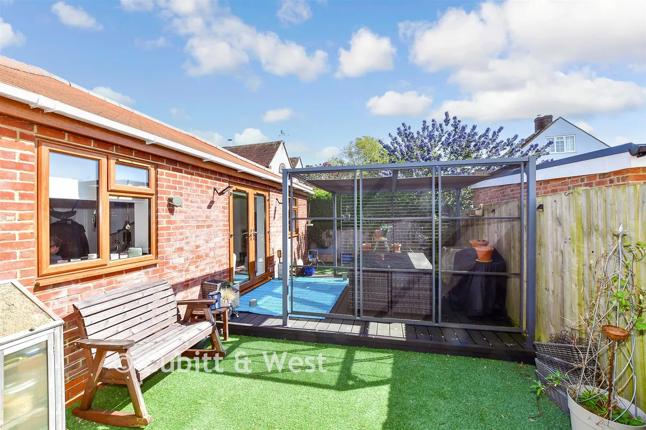 Main Road, Southbourne, PO10, photo 8
