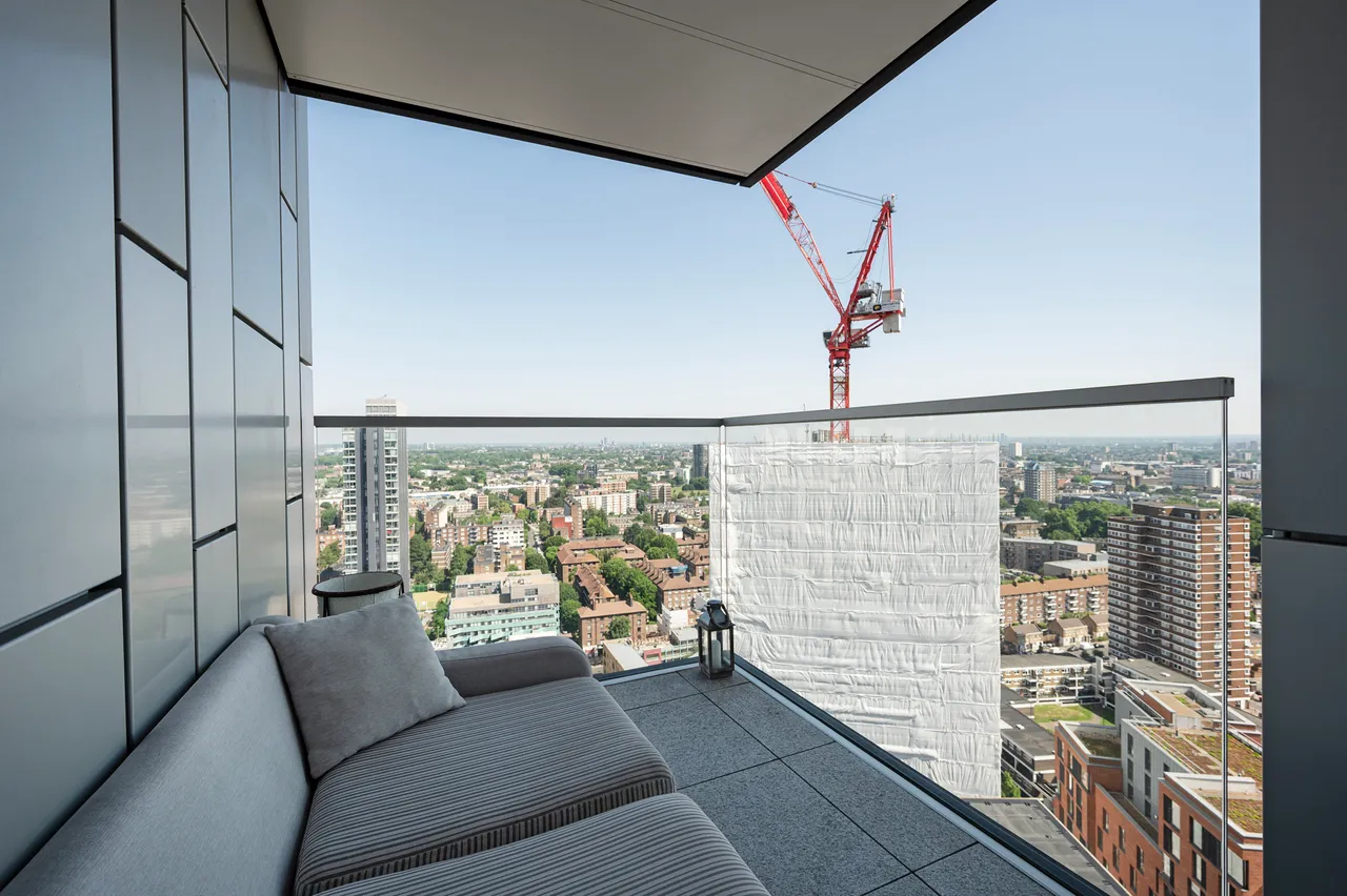 Flat 2203, 145 City Road, London, photo 11