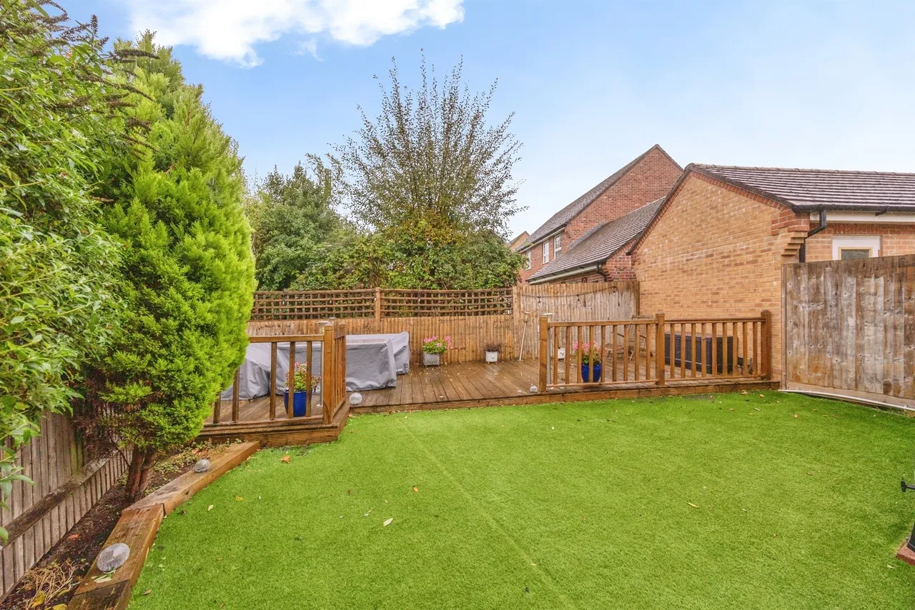 Athens Way, Waterlooville, PO7, photo 17