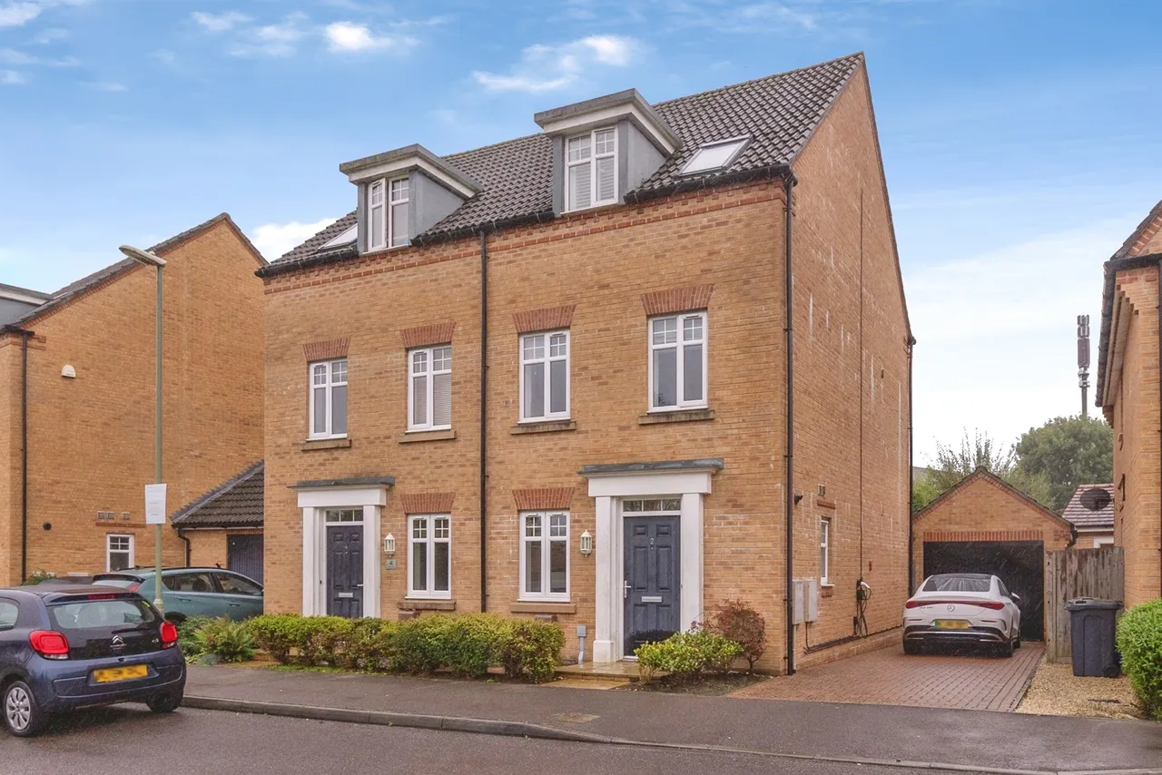 3 bed house for sale, Athens Way, Waterlooville, PO7