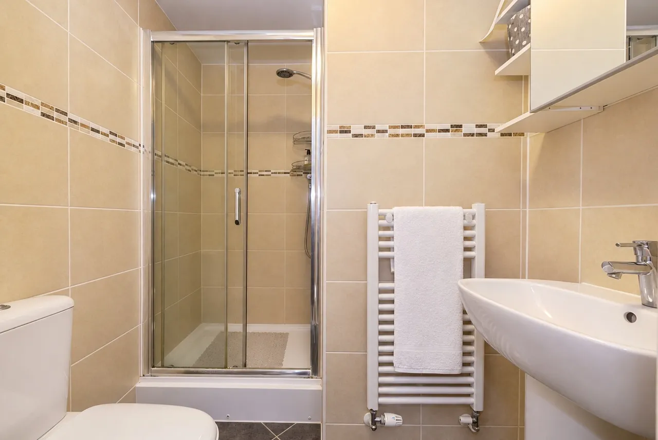 Athens Way, Waterlooville, PO7, photo 12