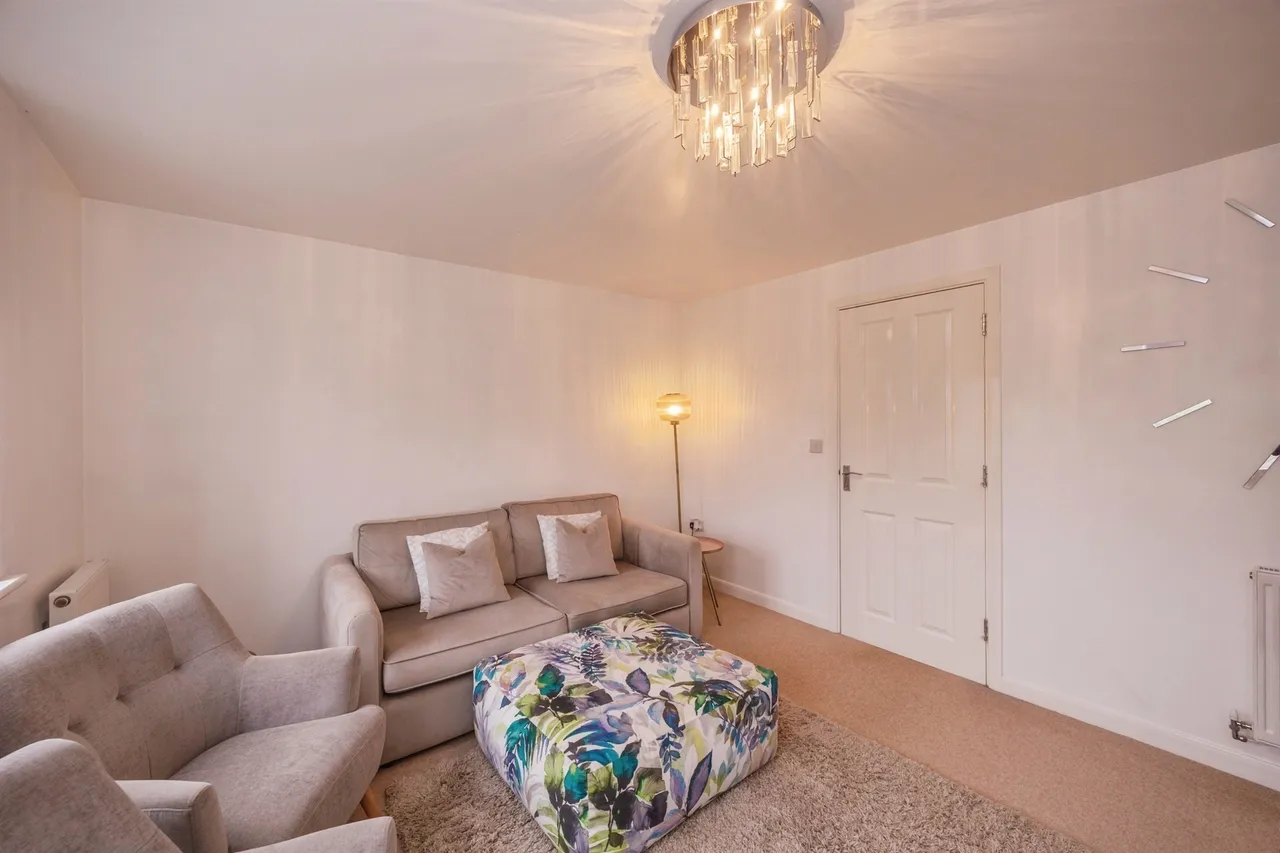 Athens Way, Waterlooville, PO7, photo 9