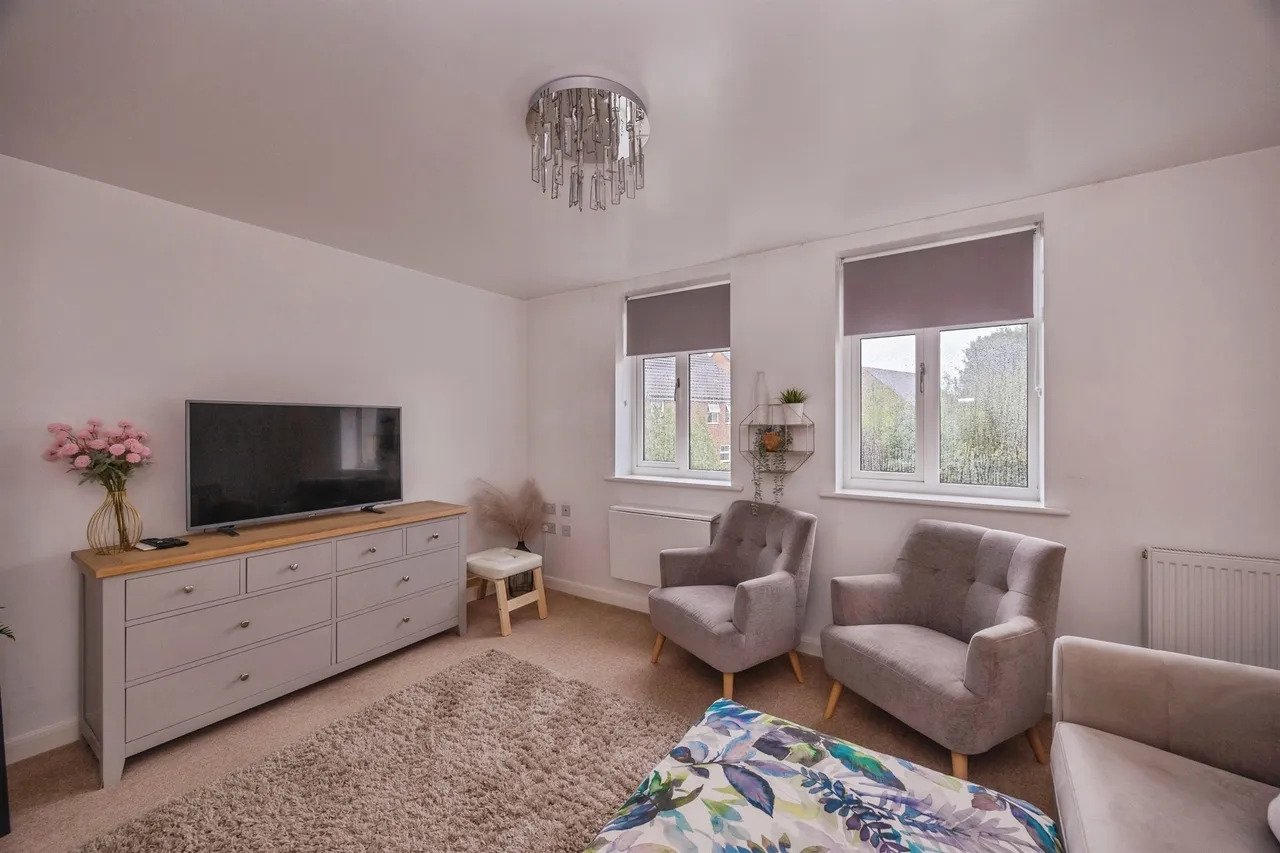 Athens Way, Waterlooville, PO7, photo 5