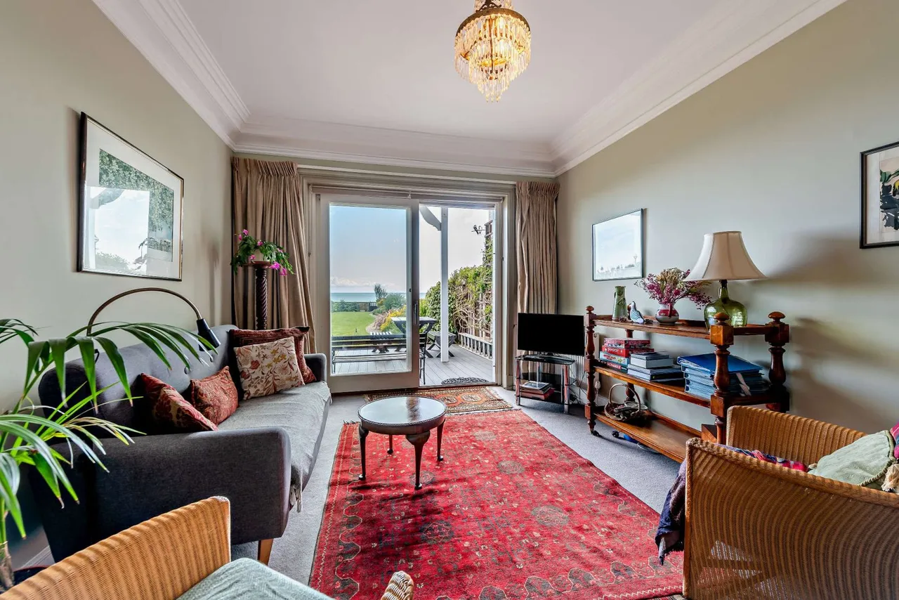 Marina Court Avenue, Bexhill-on-Sea, East Sussex, TN40 1BN, photo 4