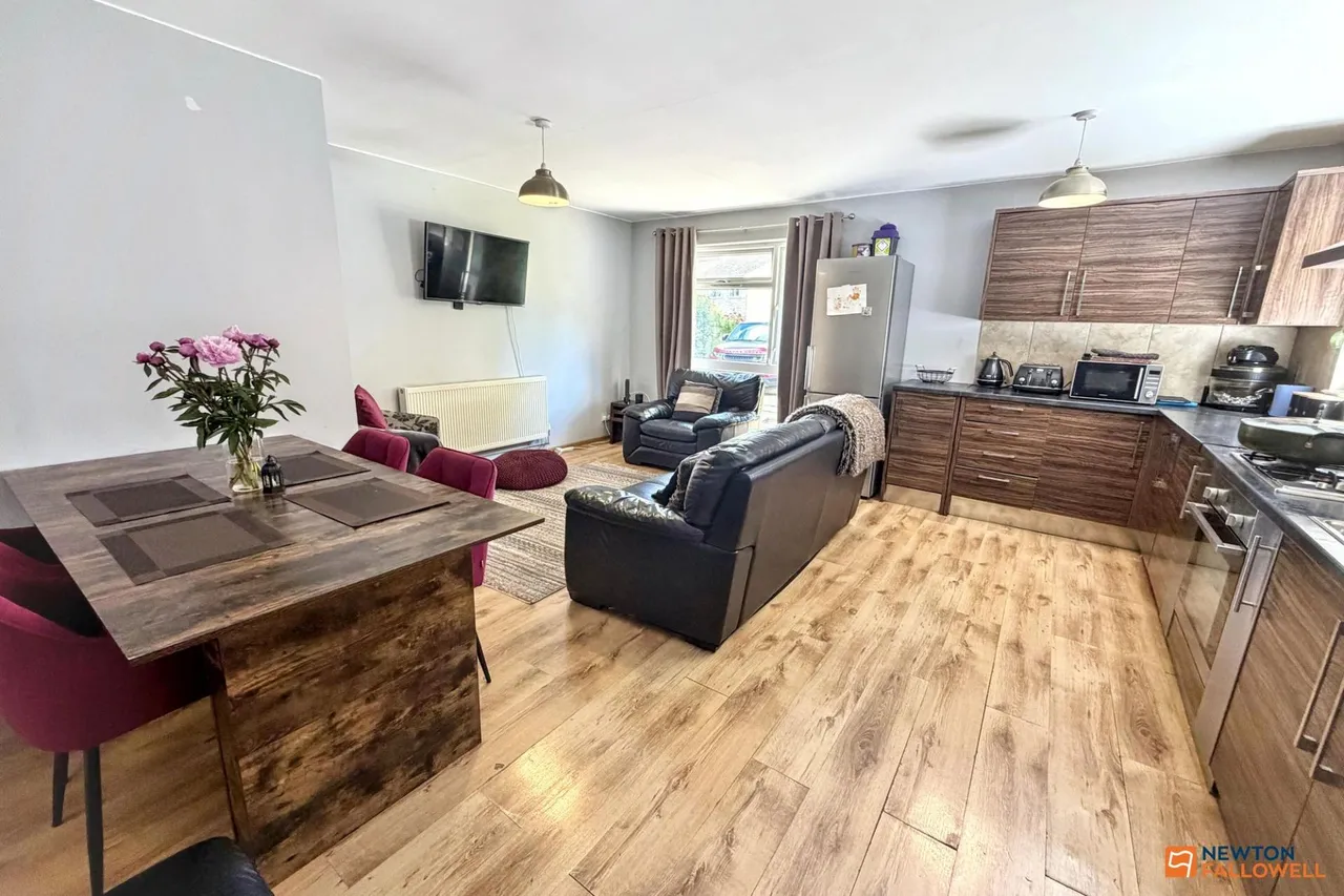 Tollgate, Bretton, PE3, photo 2