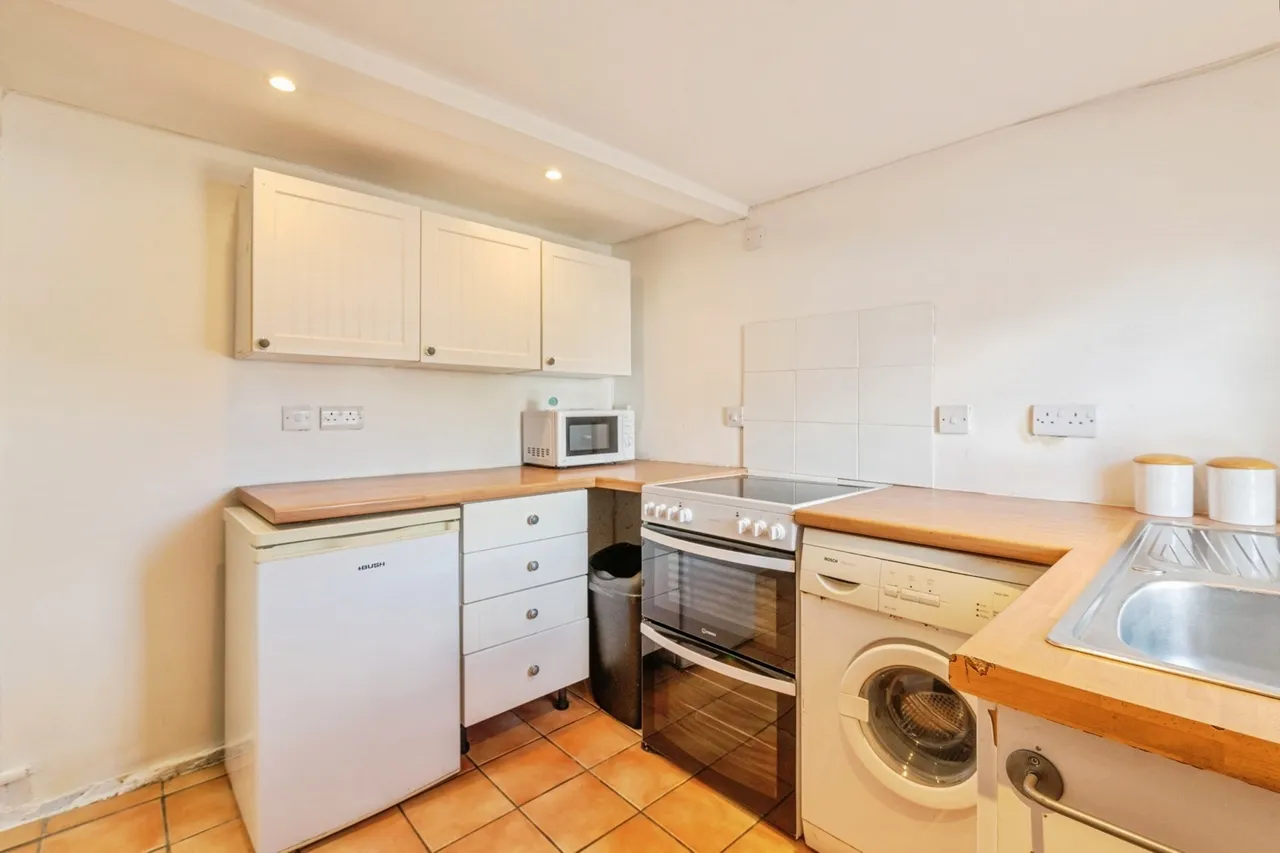 Malting Lane, Orsett, Grays, Essex, RM16, photo 5