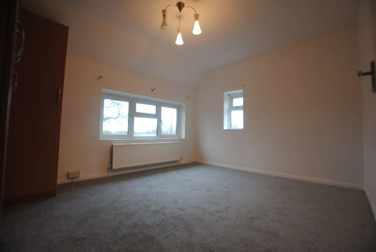 Robin Hood Lane, Blue Bell Hill, Chatham, Kent, ME5 9QU, photo 10