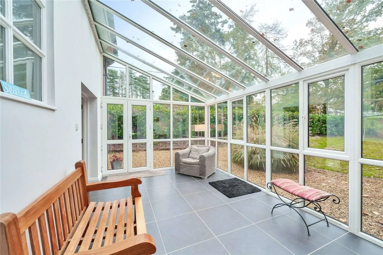 Red Shute Hill, Hermitage, Thatcham, Berkshire, RG18 9QH, photo 9