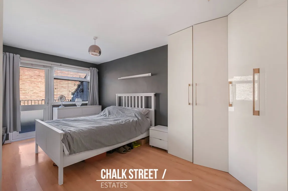 Northolt Way, Hornchurch, RM12 5RX, photo 9