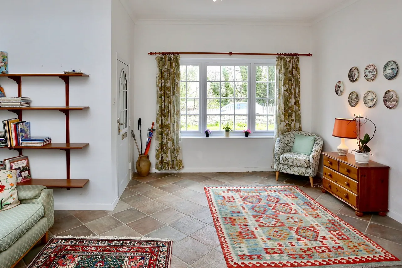 Legar House, Llangattock, Crickhowell, Powys, NP8 1HL, photo 6