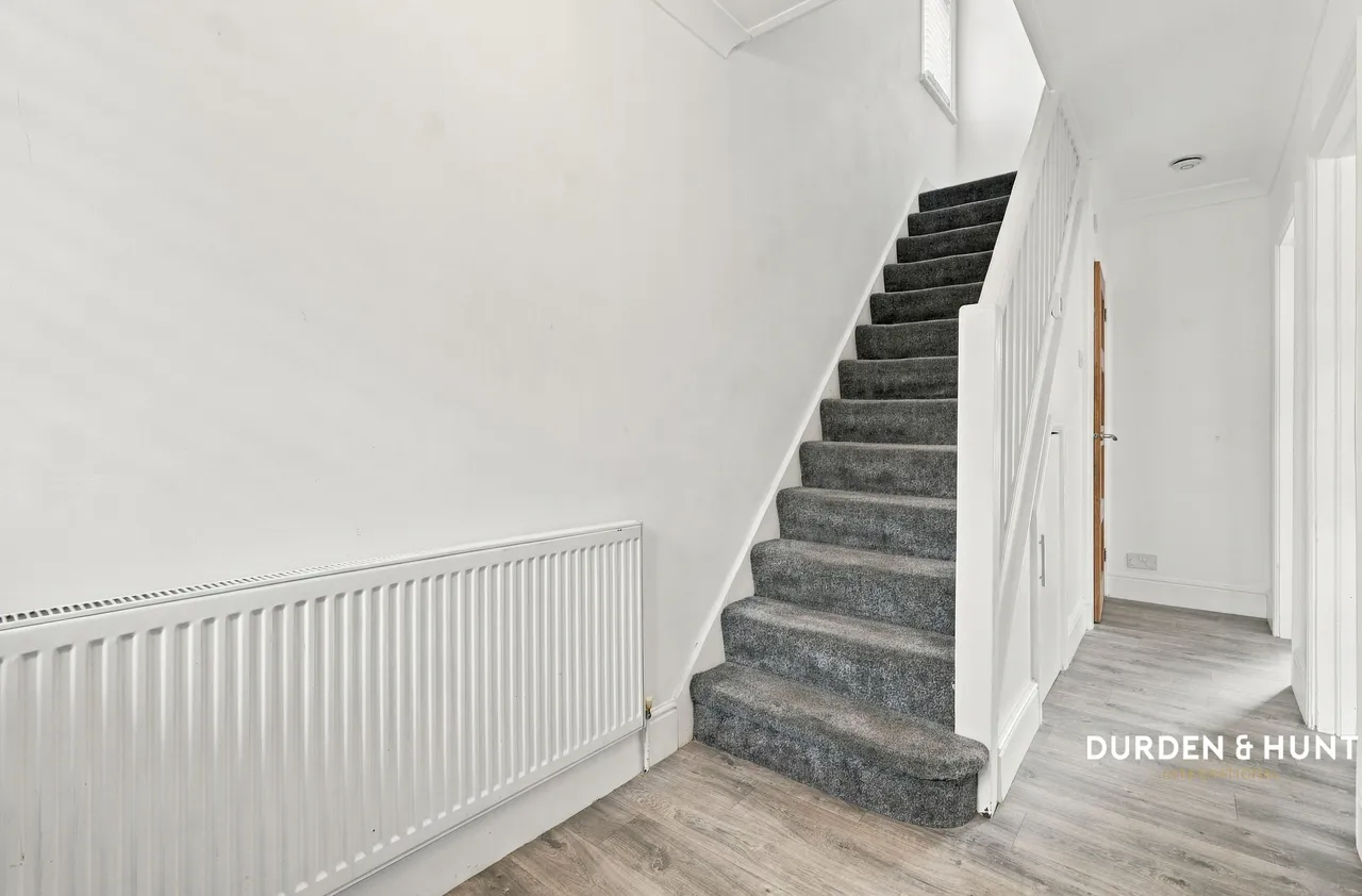 Rayleigh Road, Leigh-On-Sea, SS9, photo 10