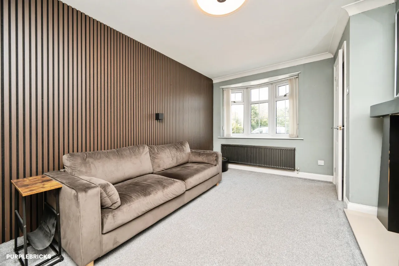 Bridgewater Drive, Bilston, WV14, photo 2