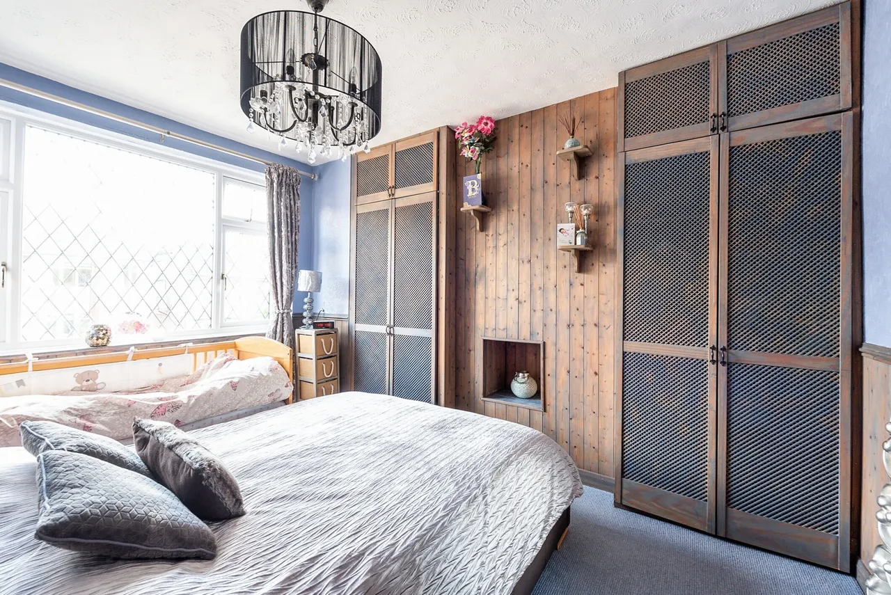 Mount Pleasant Road, Collier Row, Romford, Havering, RM5, photo 11