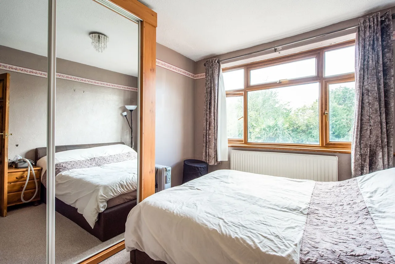 Mount Pleasant Road, Collier Row, Romford, Havering, RM5, photo 12