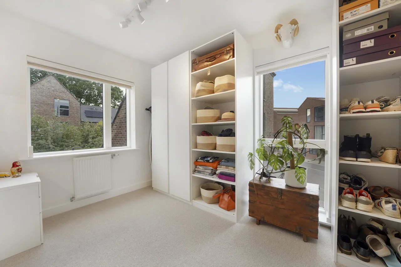 Guardhouse Way, Millbrook Park, NW7 1FX, photo 13
