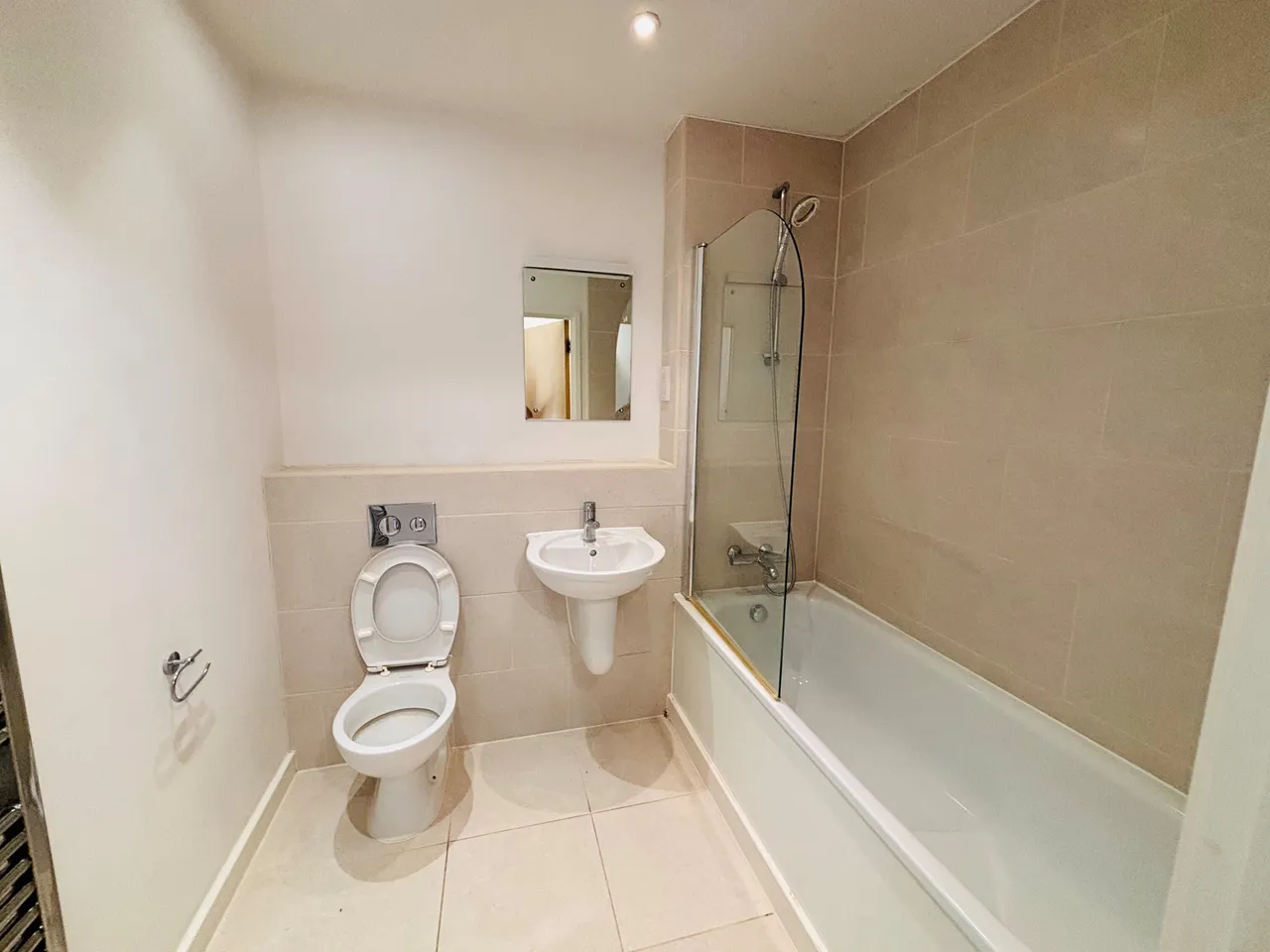 Telford Road, London, N11, photo 7