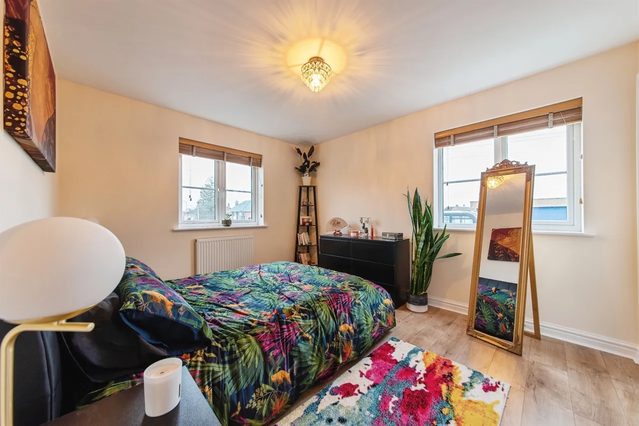 Silverstone Road, Bourne, PE10, photo 6