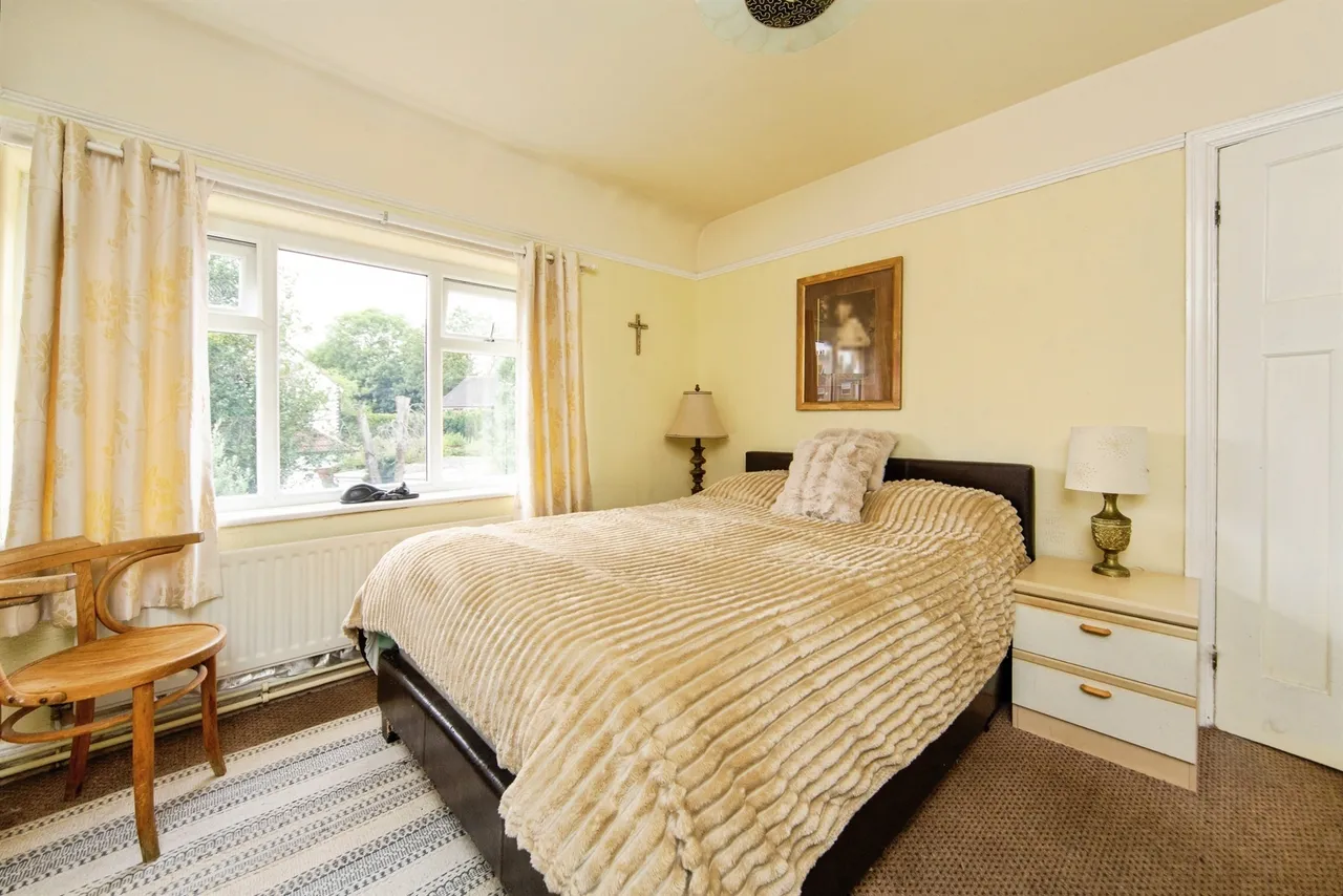 Southfield Road, Little Sutton, CH66, photo 13